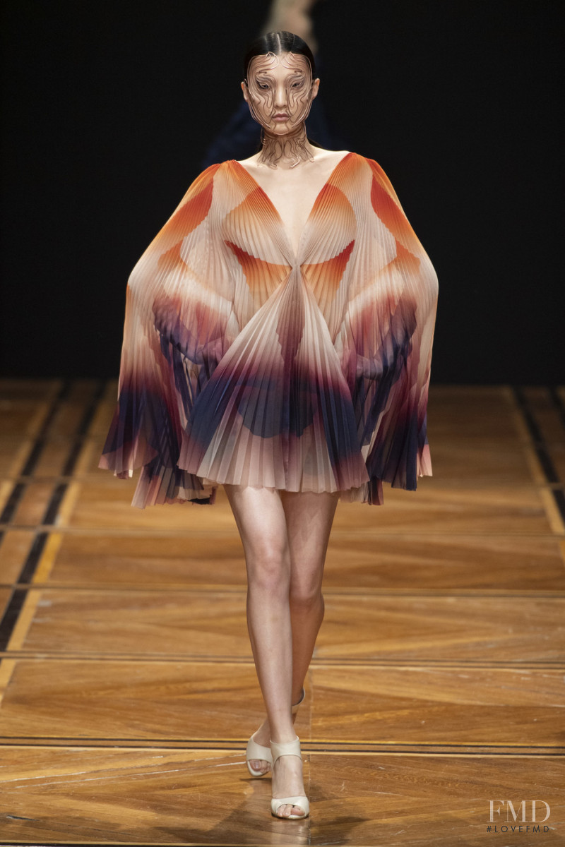 Liu Chunjie featured in  the Iris Van Herpen fashion show for Spring/Summer 2019