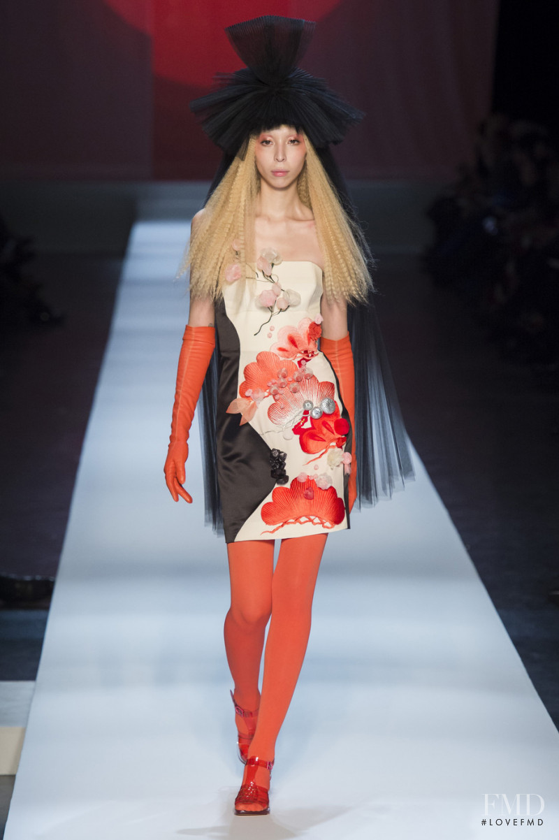 Issa Lish featured in  the Jean Paul Gaultier Haute Couture fashion show for Spring/Summer 2019