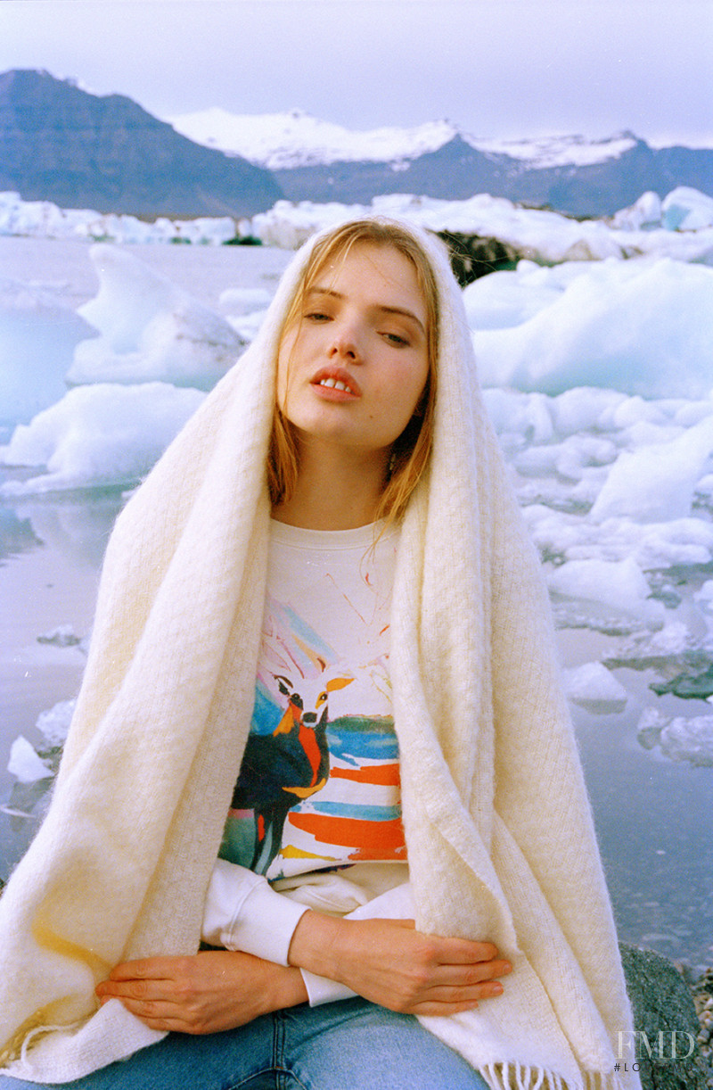 Avery Tharp featured in  the G. Kero lookbook for Autumn/Winter 2015