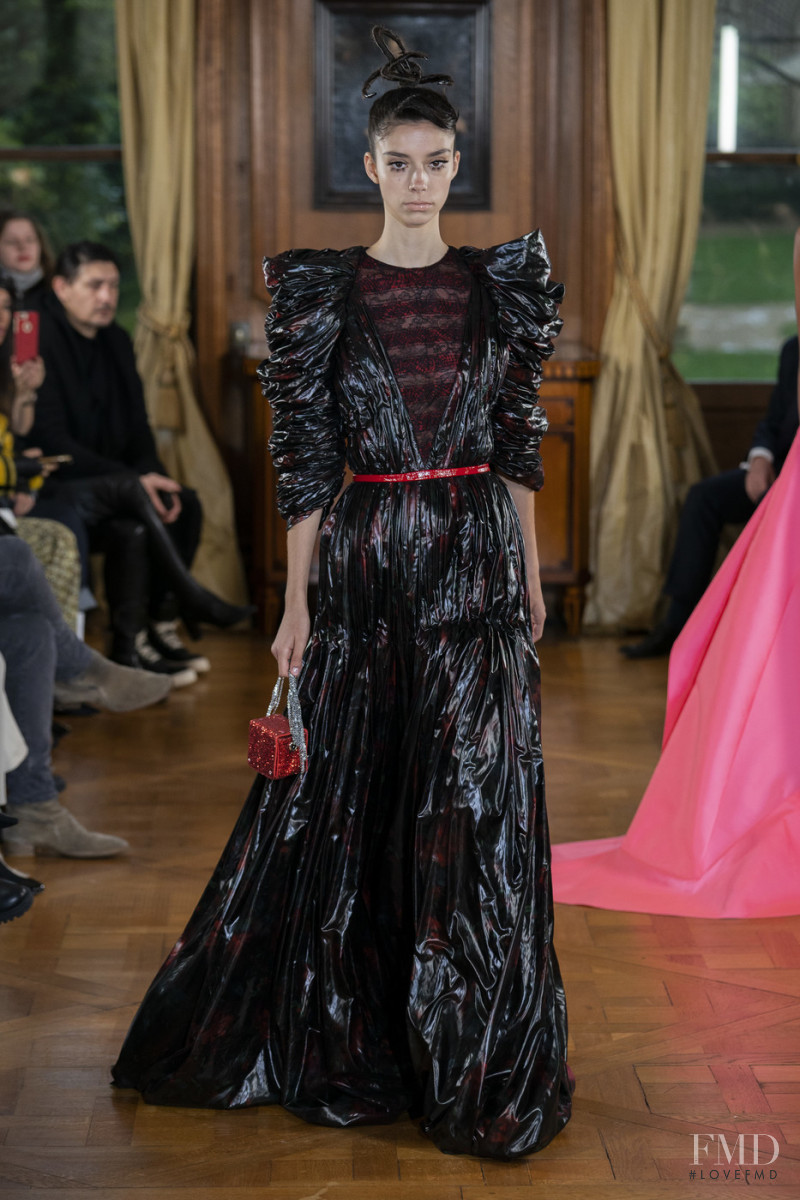 Manuela Miloqui featured in  the Ronald van der Kemp fashion show for Spring/Summer 2019