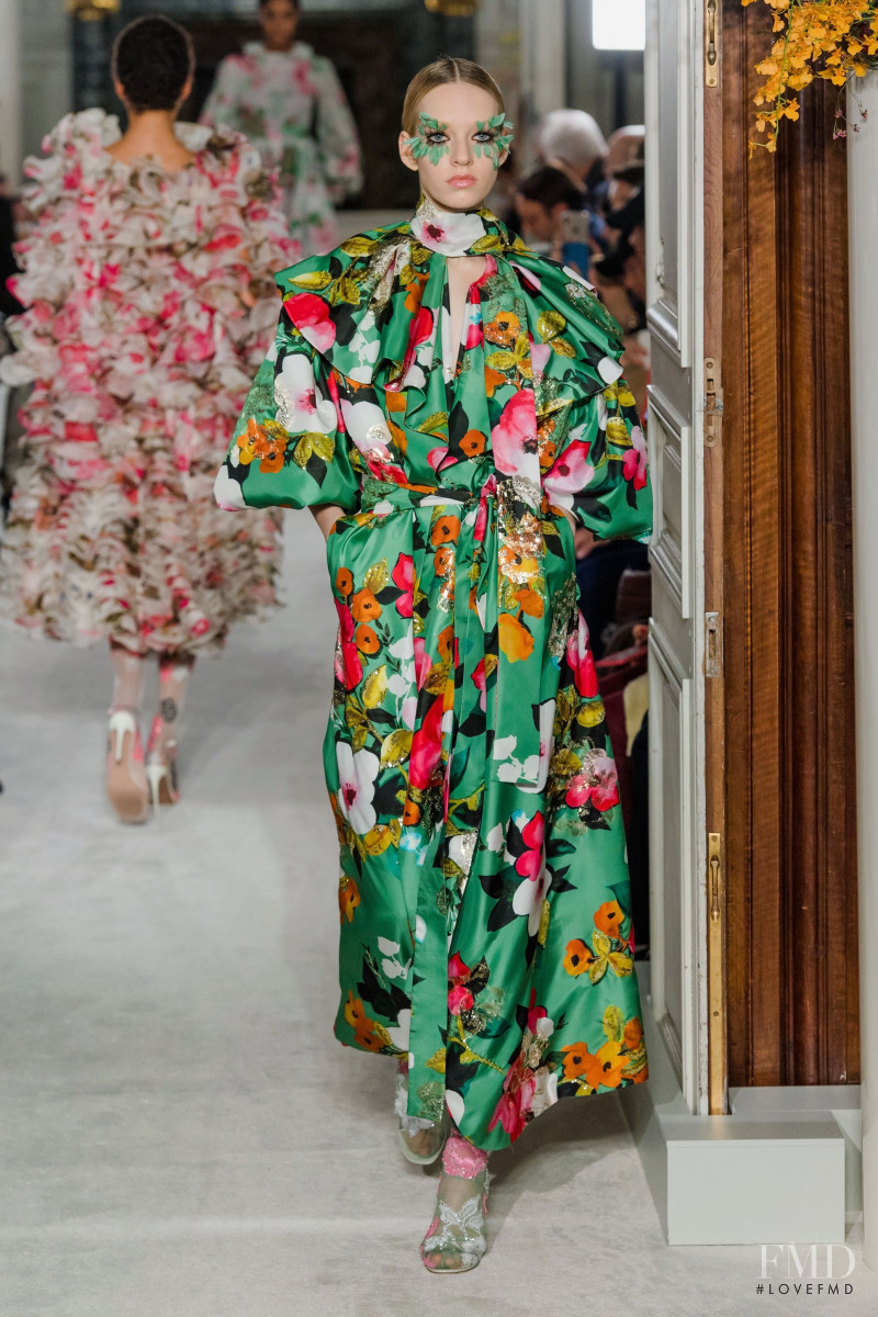 Sara Kemper featured in  the Valentino Couture fashion show for Spring/Summer 2019