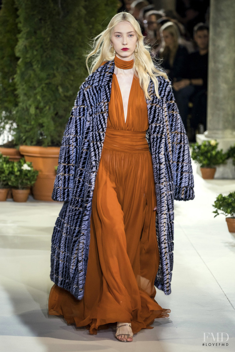 Sasha  Komarova featured in  the Oscar de la Renta fashion show for Autumn/Winter 2019
