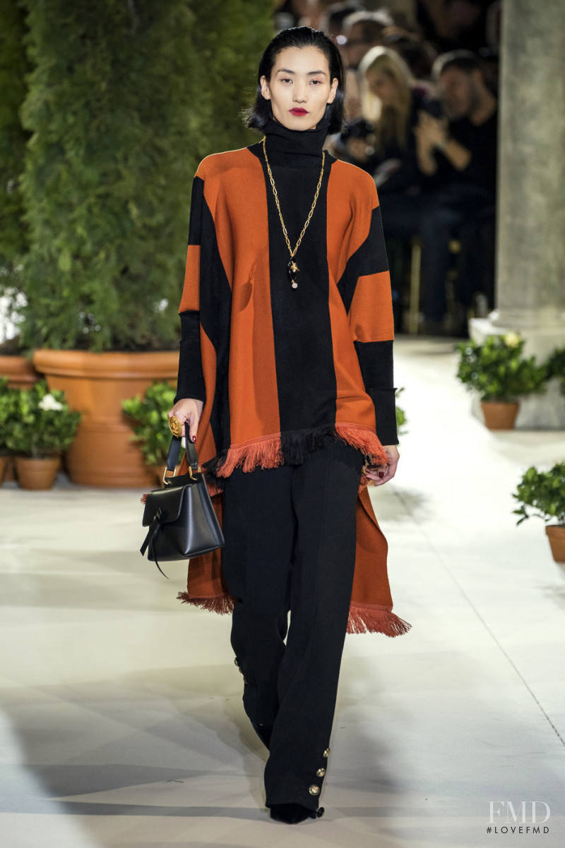 Lina Zhang featured in  the Oscar de la Renta fashion show for Autumn/Winter 2019