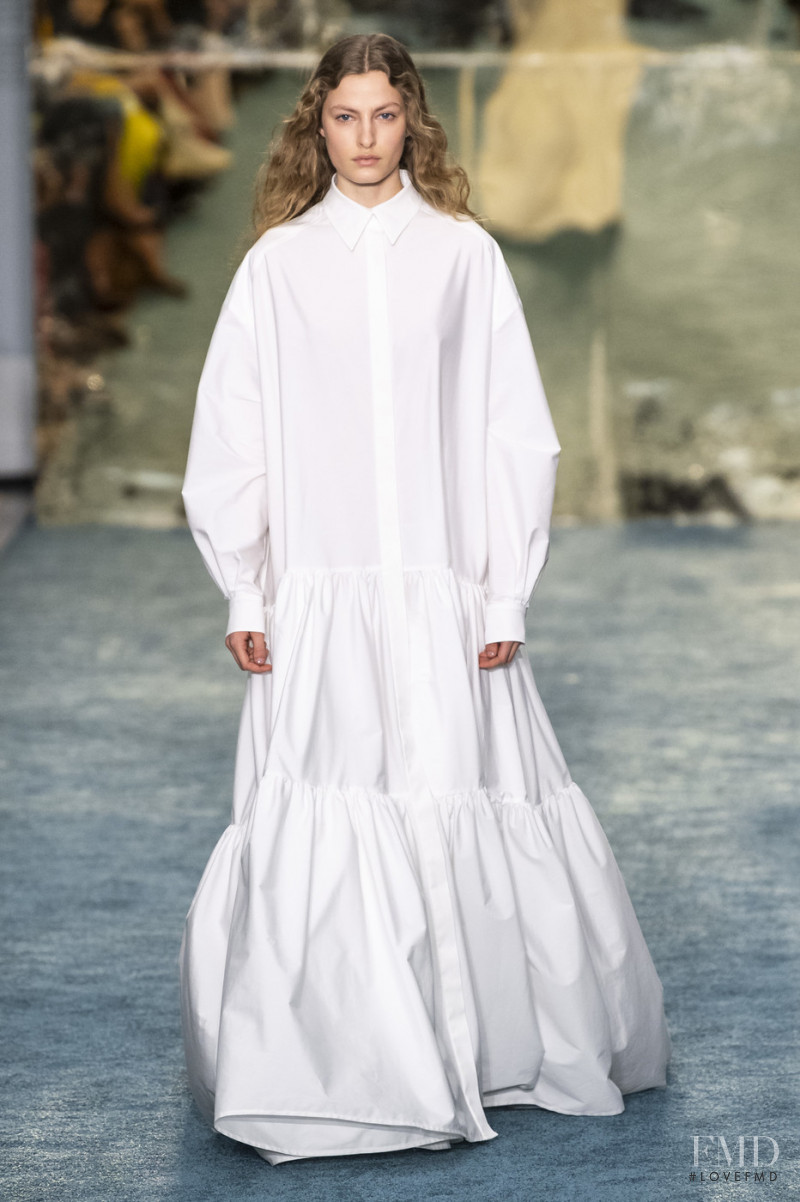 Felice Noordhoff featured in  the Carolina Herrera fashion show for Autumn/Winter 2019