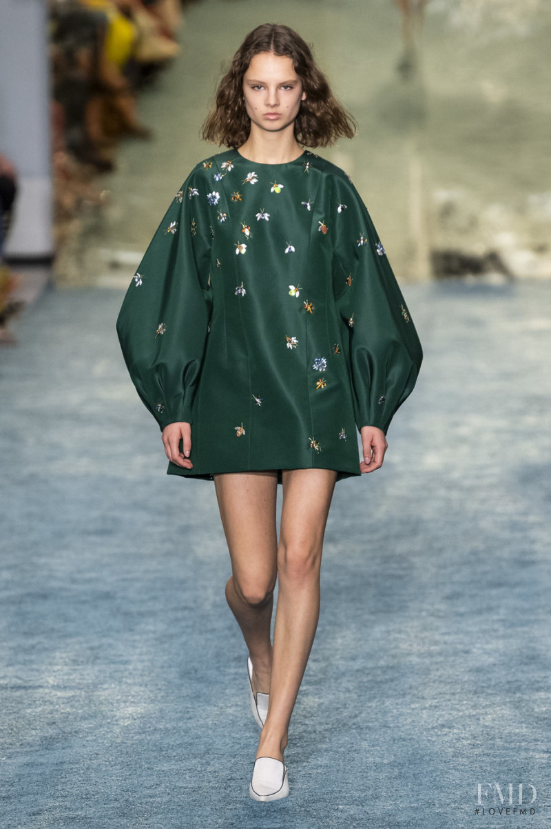Giselle Norman featured in  the Carolina Herrera fashion show for Autumn/Winter 2019