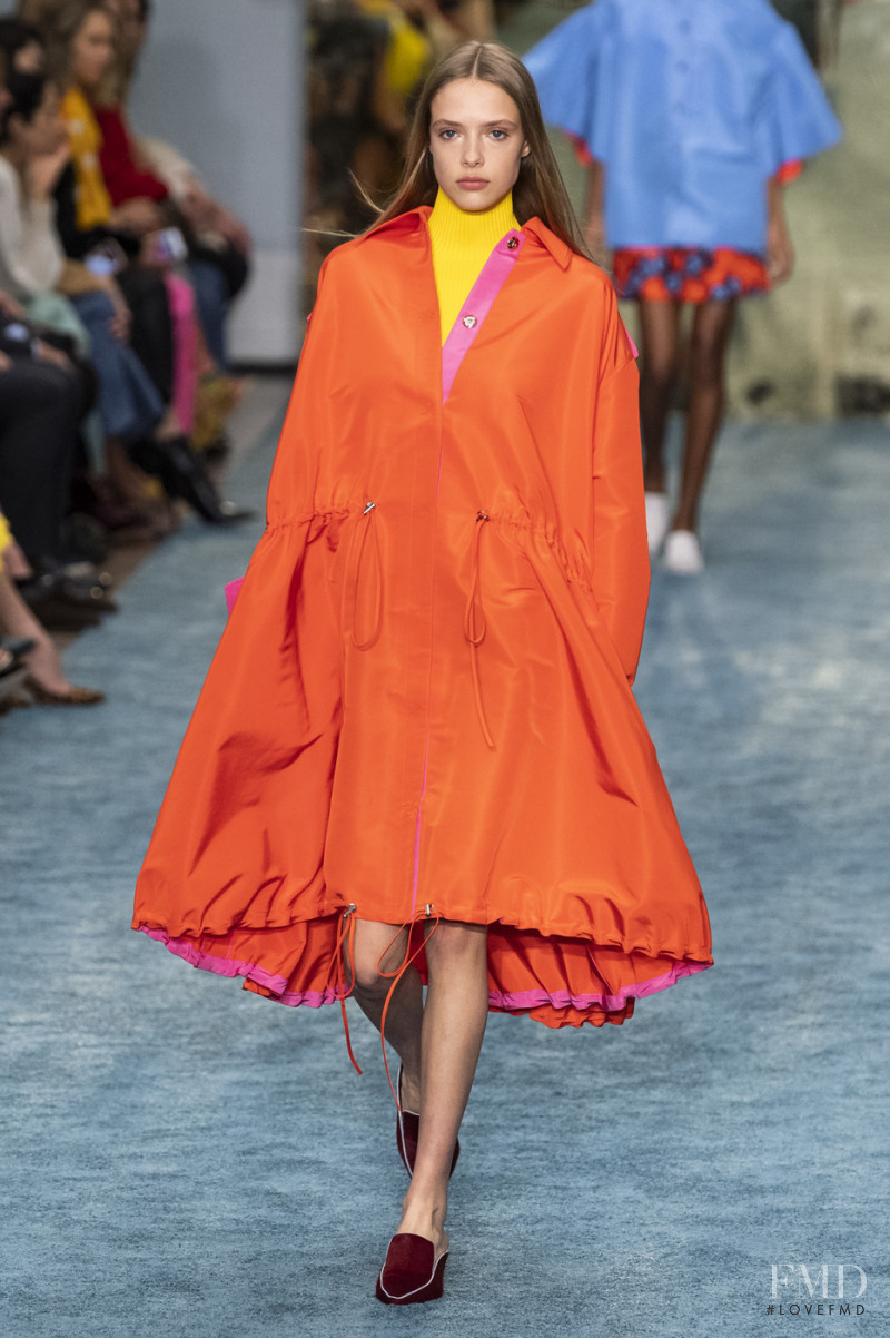 Charlotte Rose Hansen featured in  the Carolina Herrera fashion show for Autumn/Winter 2019