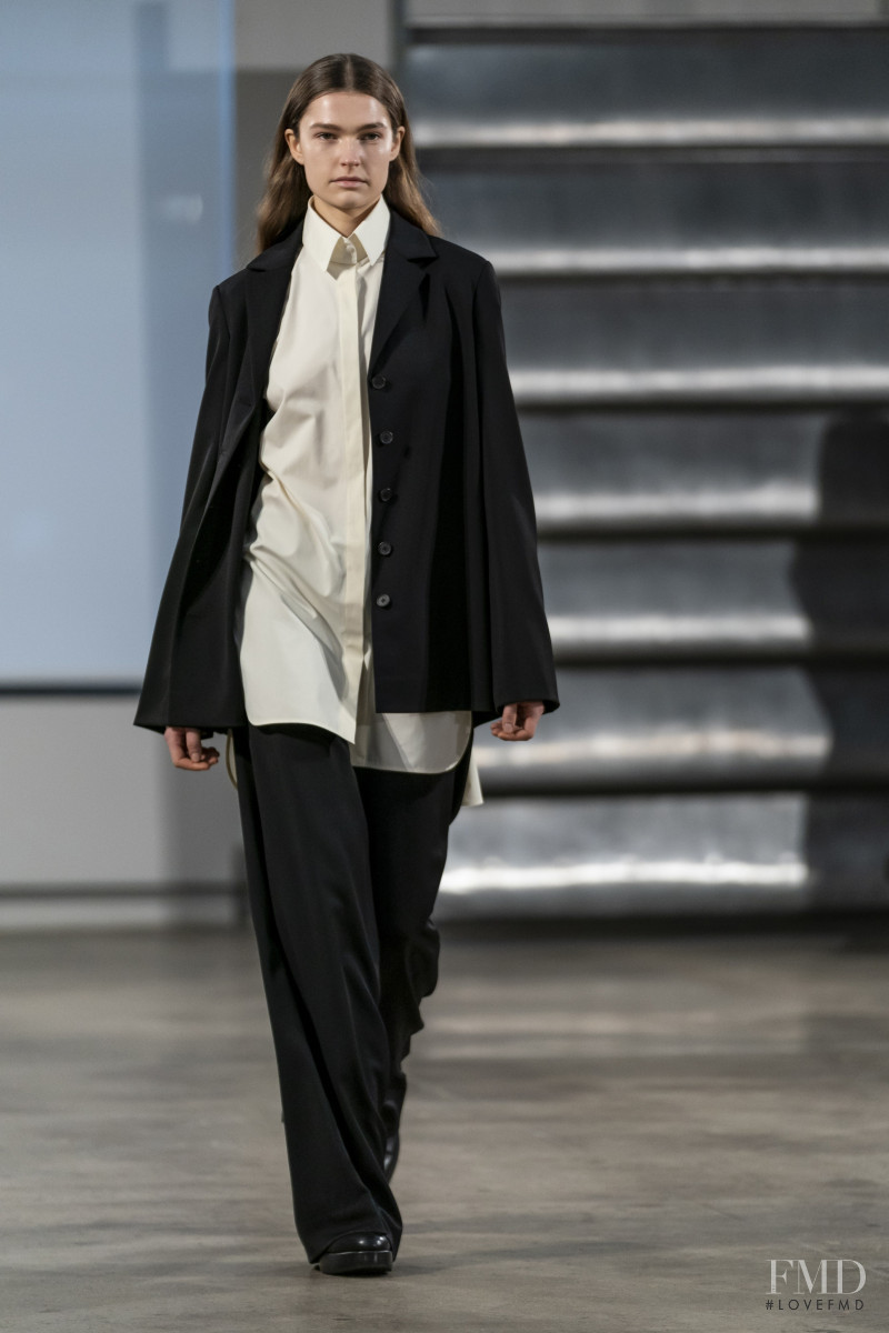 Laura Schoenmakers featured in  the The Row fashion show for Autumn/Winter 2019