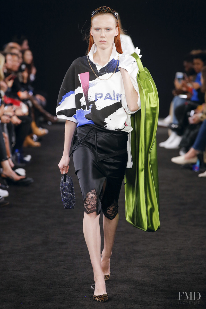 Kiki Willems featured in  the Alexander Wang fashion show for Autumn/Winter 2019