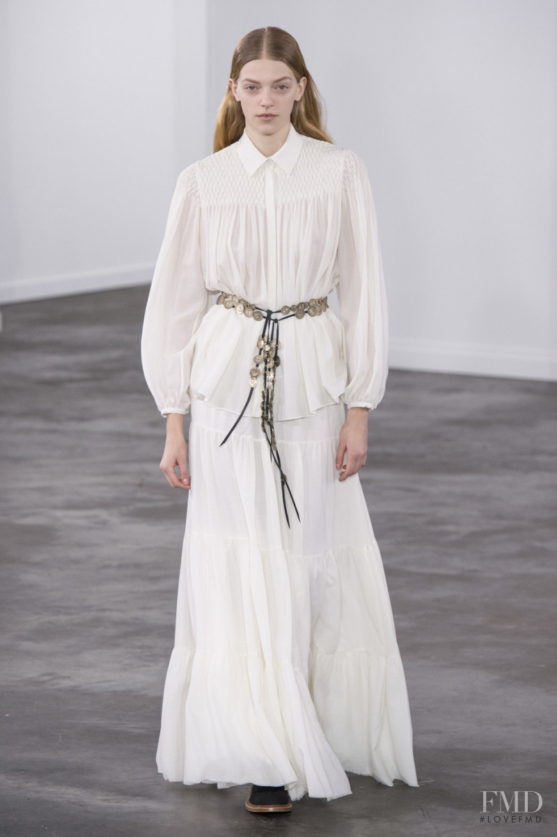 Eliza Kallmann featured in  the Gabriela Hearst fashion show for Autumn/Winter 2019