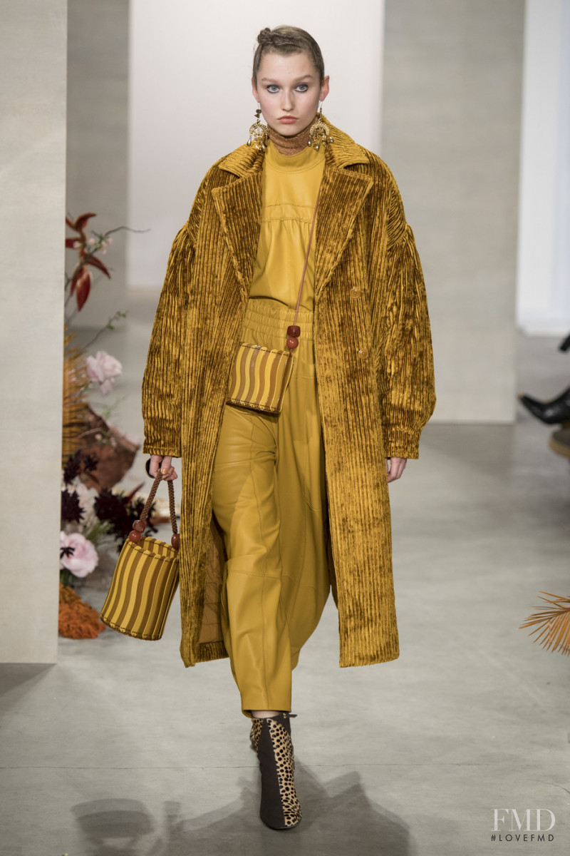 Elien Swalens featured in  the Ulla Johnson fashion show for Autumn/Winter 2019