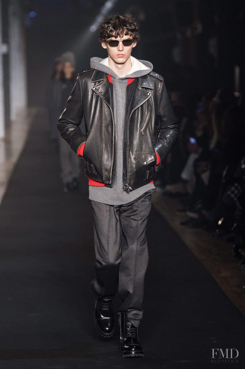 Eli Epperson featured in  the Zadig & Voltaire fashion show for Autumn/Winter 2019