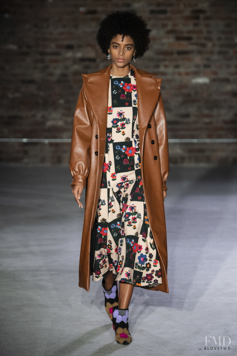 Alécia Morais featured in  the Jonathan Cohen fashion show for Autumn/Winter 2019