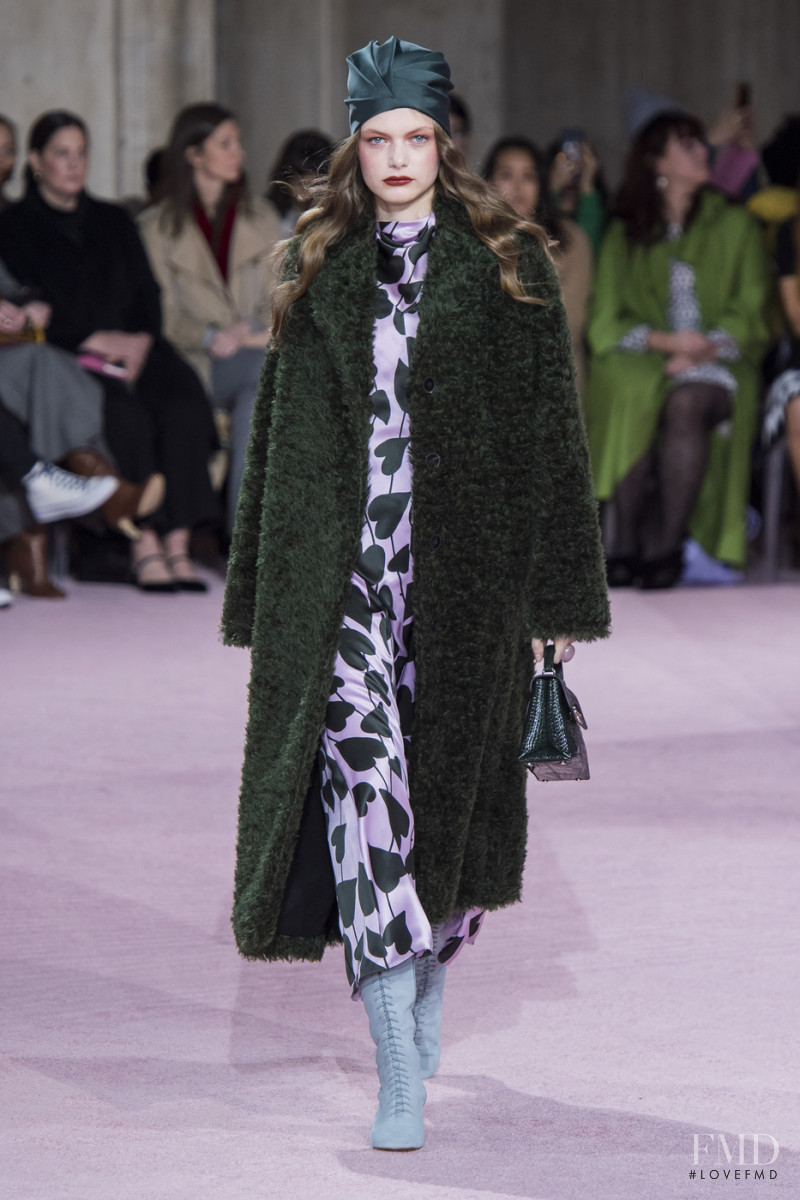 Louise Robert featured in  the Kate Spade New York fashion show for Autumn/Winter 2019