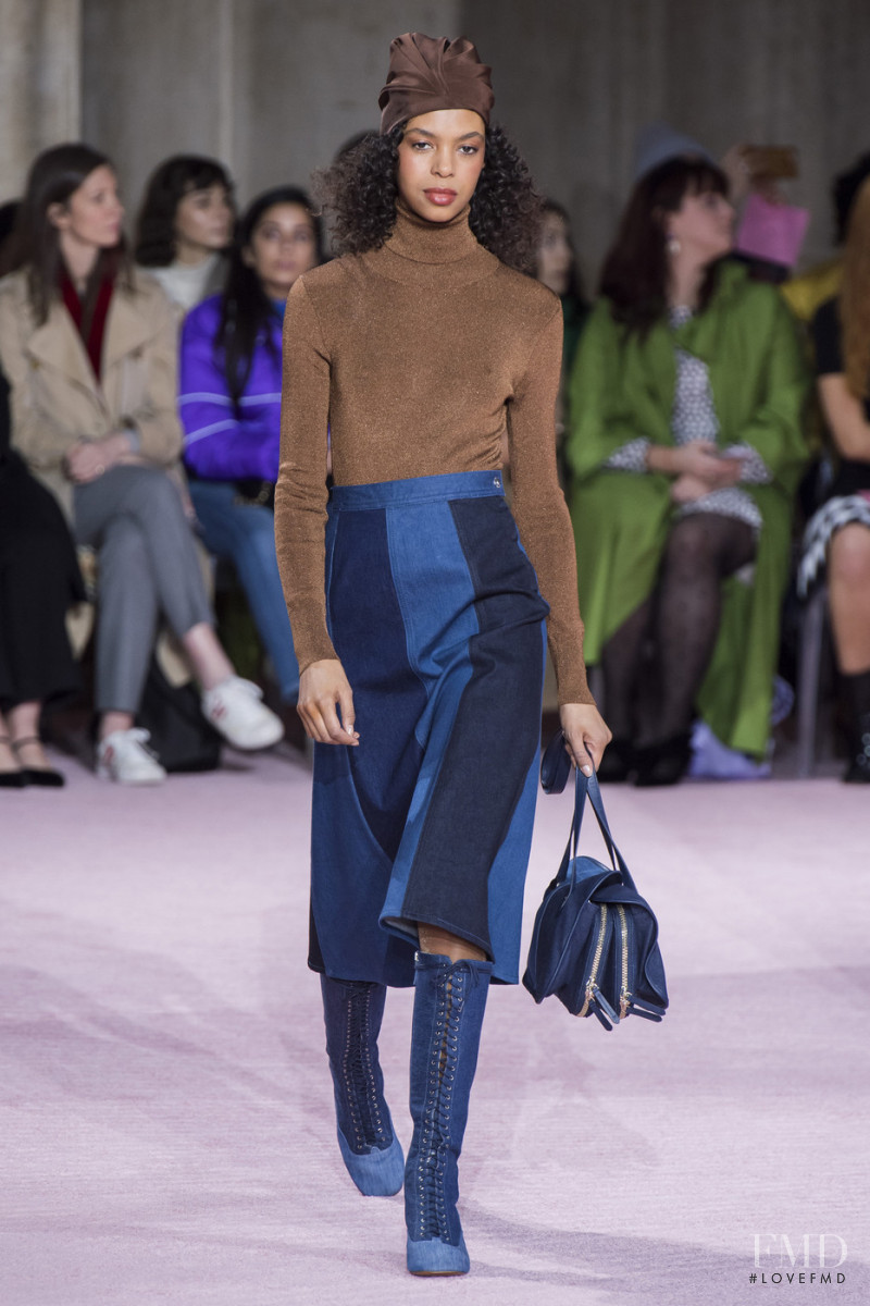 Alyssa Traore featured in  the Kate Spade New York fashion show for Autumn/Winter 2019