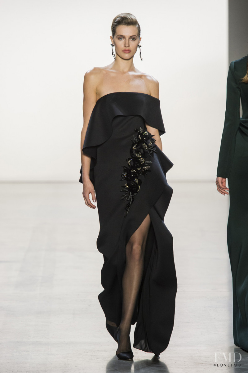 Badgley Mischka fashion show for Autumn/Winter 2019