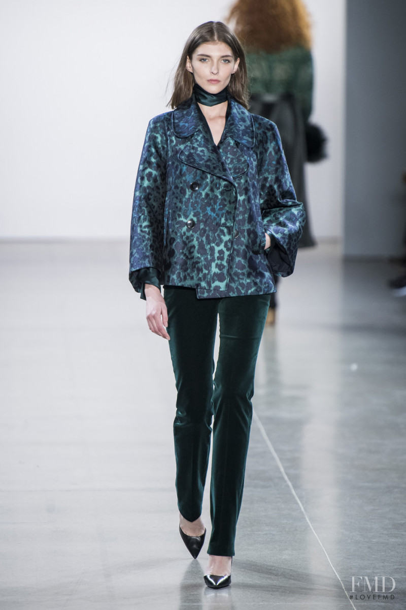 Anastasia Lagune featured in  the Elie Tahari fashion show for Autumn/Winter 2019