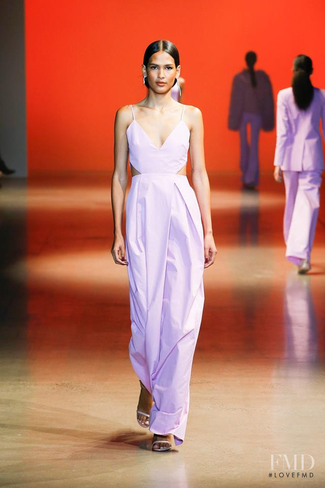 Thayna Santos Silva featured in  the Cushnie Et Ochs fashion show for Autumn/Winter 2019