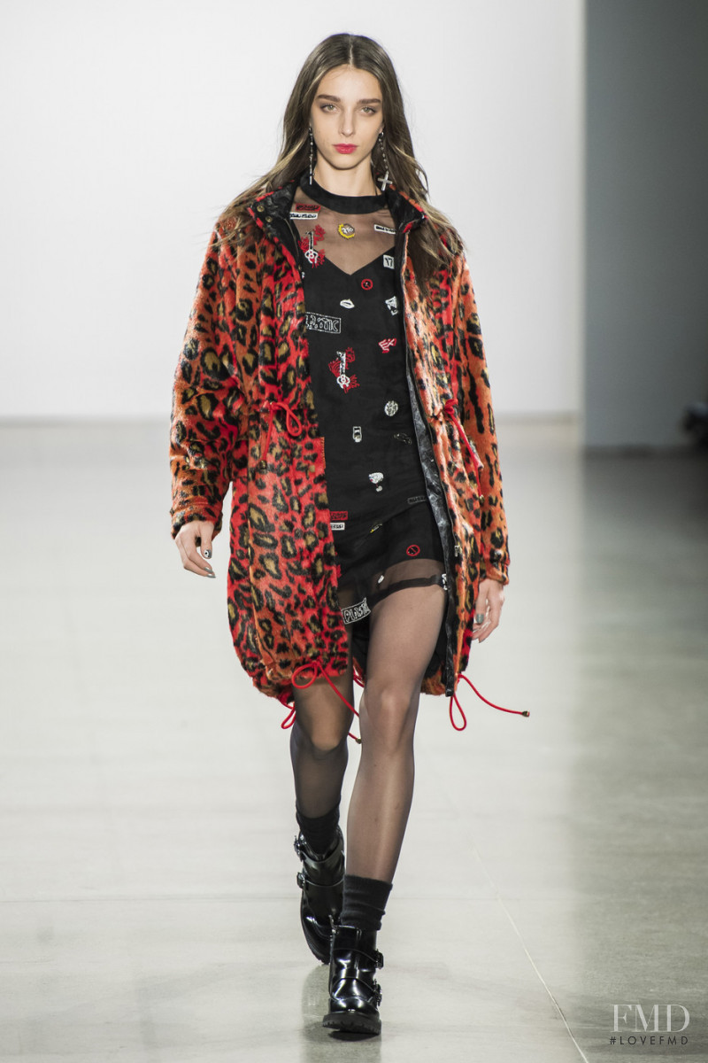 Larissa Marchiori featured in  the Nicole Miller fashion show for Autumn/Winter 2019