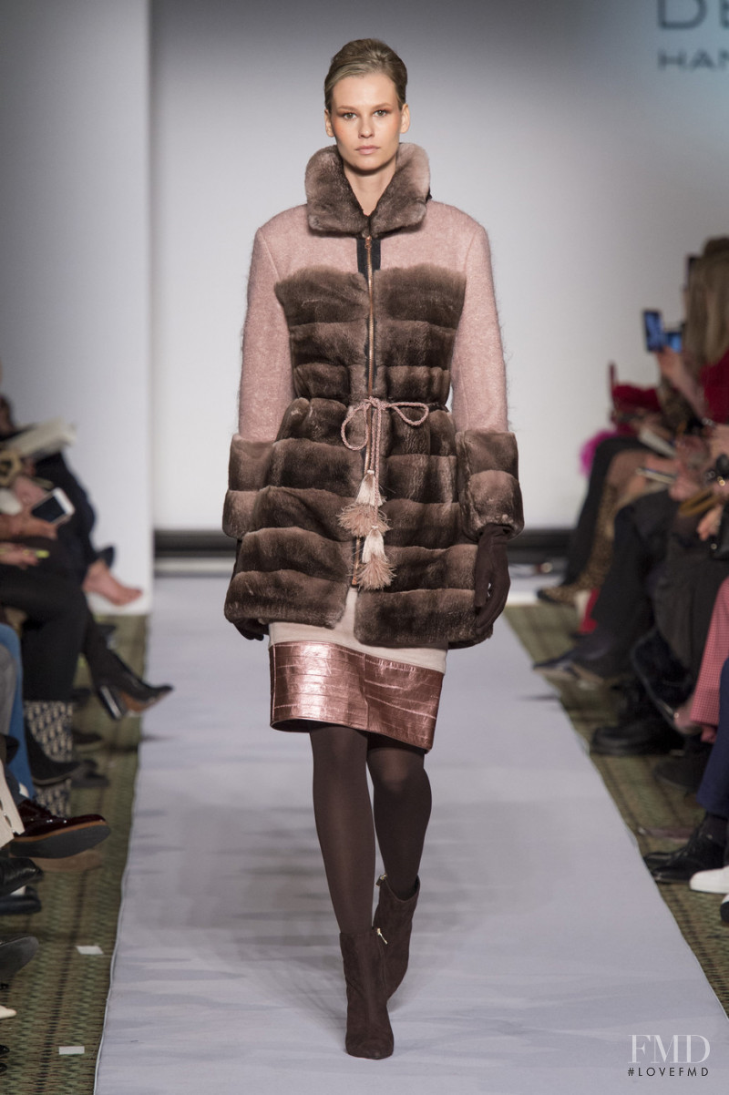 Dennis Basso fashion show for Autumn/Winter 2019