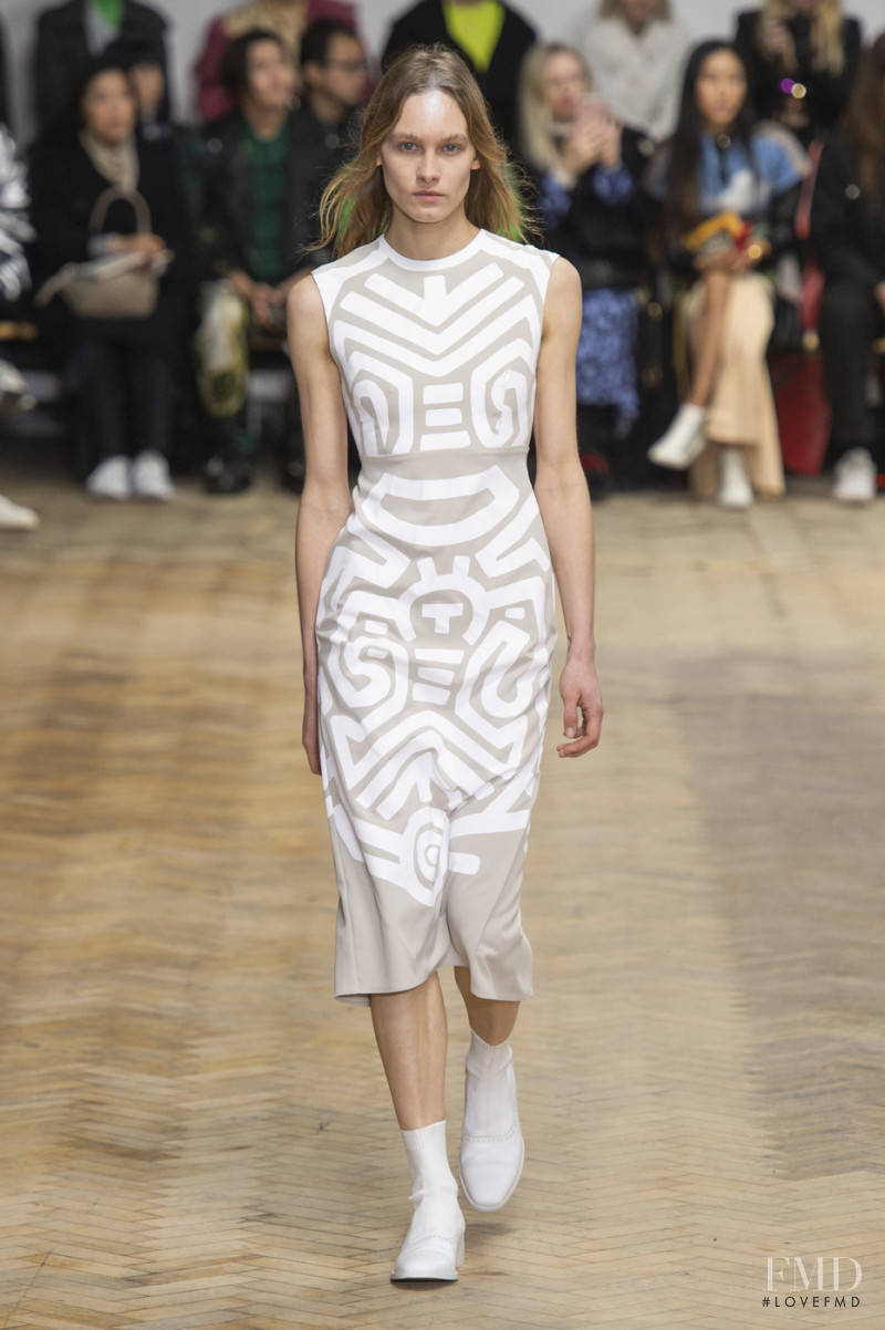 A.W.A.K.E. by Natalia Alaverdian fashion show for Autumn/Winter 2019