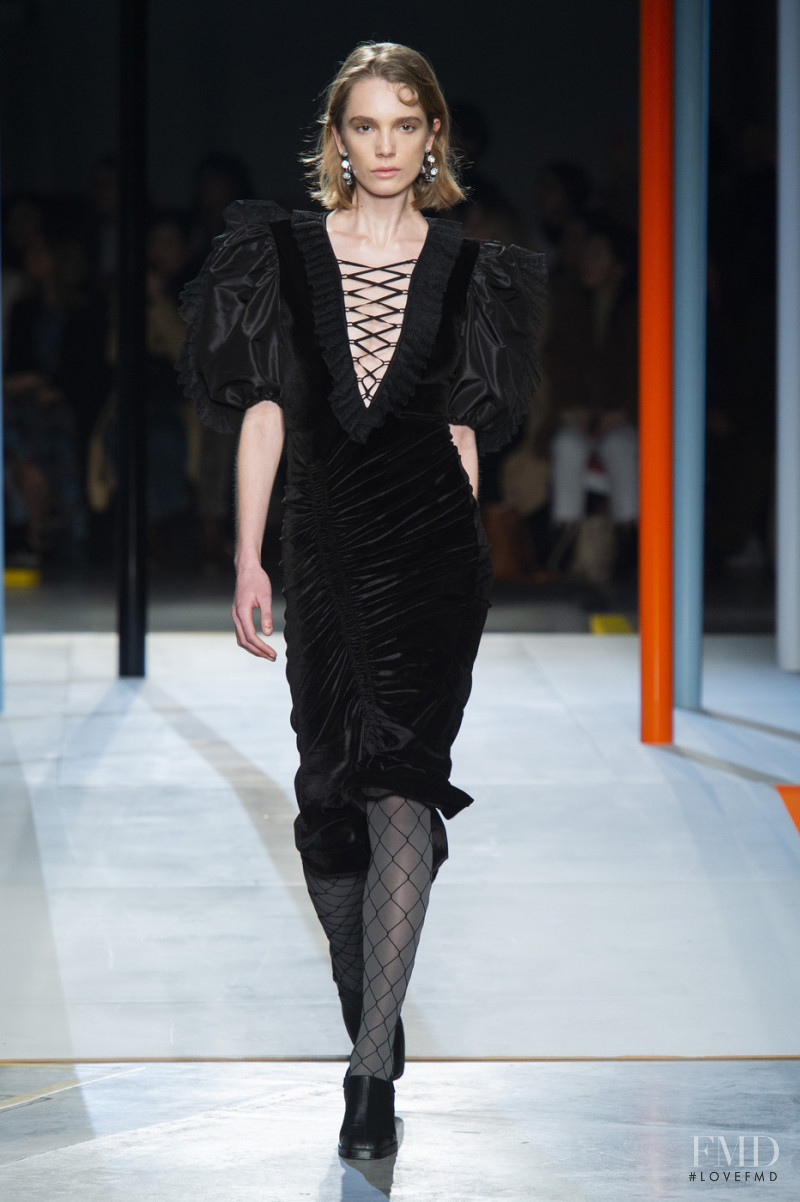 Julie Trichot featured in  the Preen by Thornton Bregazzi fashion show for Autumn/Winter 2019