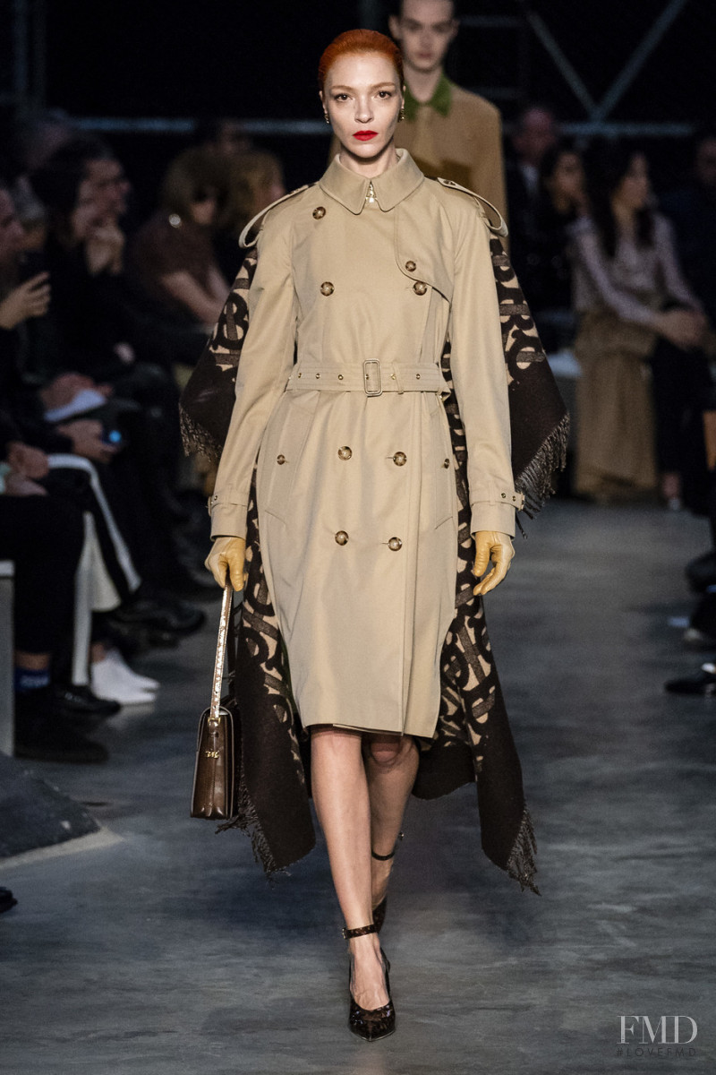 Mariacarla Boscono featured in  the Burberry fashion show for Autumn/Winter 2019