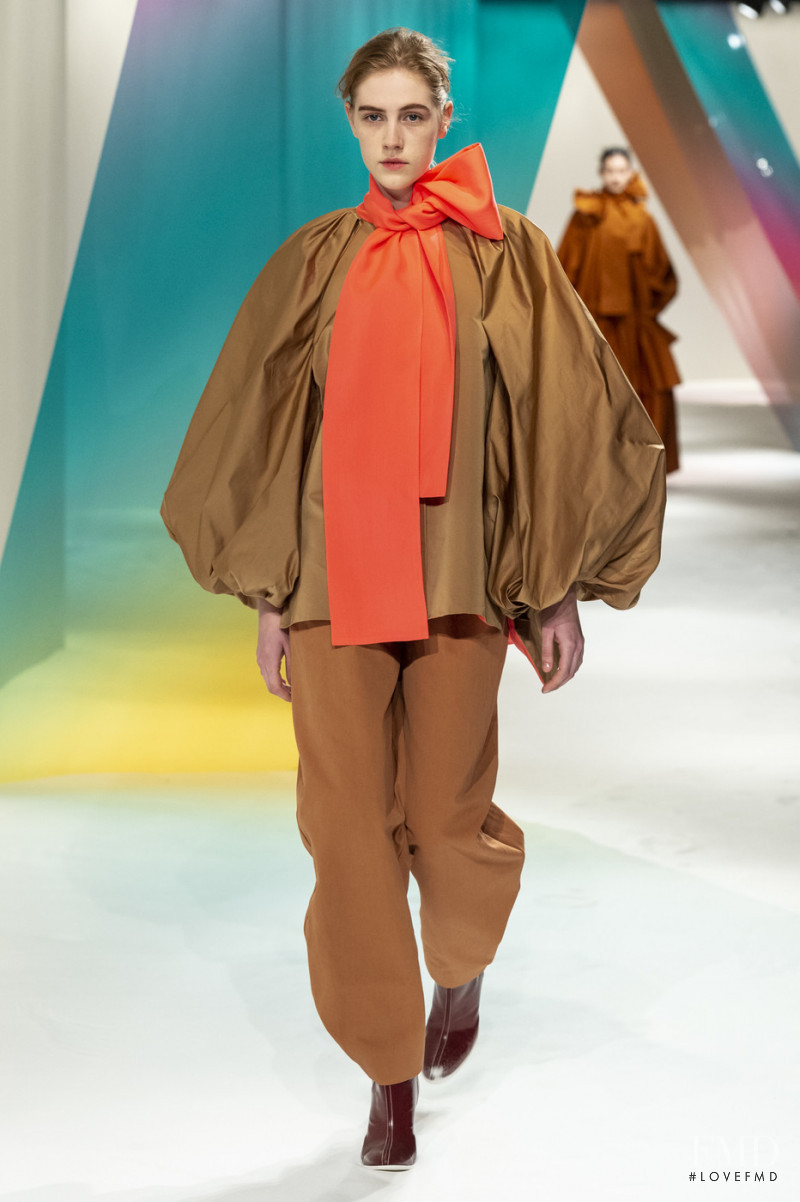Liv Sillinger featured in  the Roksanda Ilincic fashion show for Autumn/Winter 2019