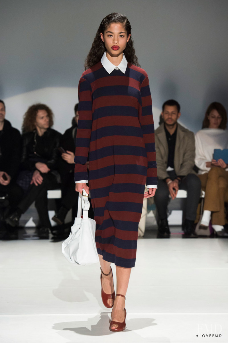 Zoe Thaets featured in  the Hussein Chalayan fashion show for Autumn/Winter 2019