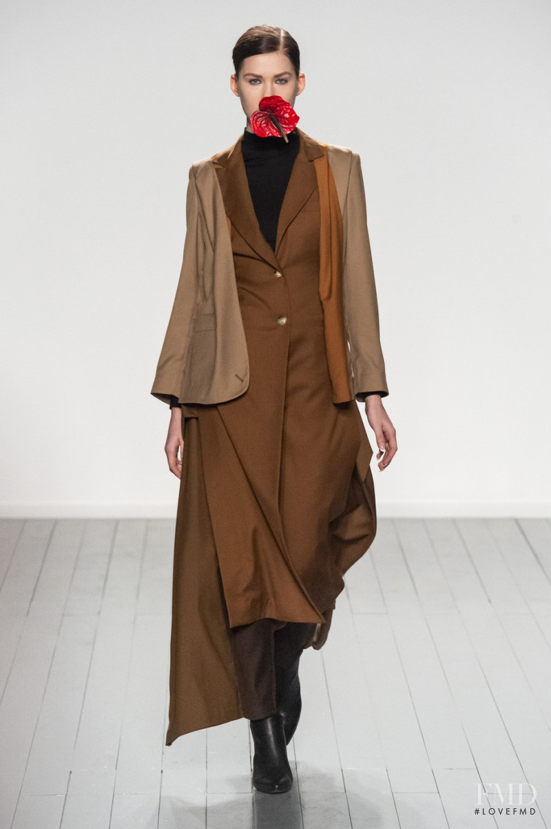 Marta Jakubowski fashion show for Autumn/Winter 2019