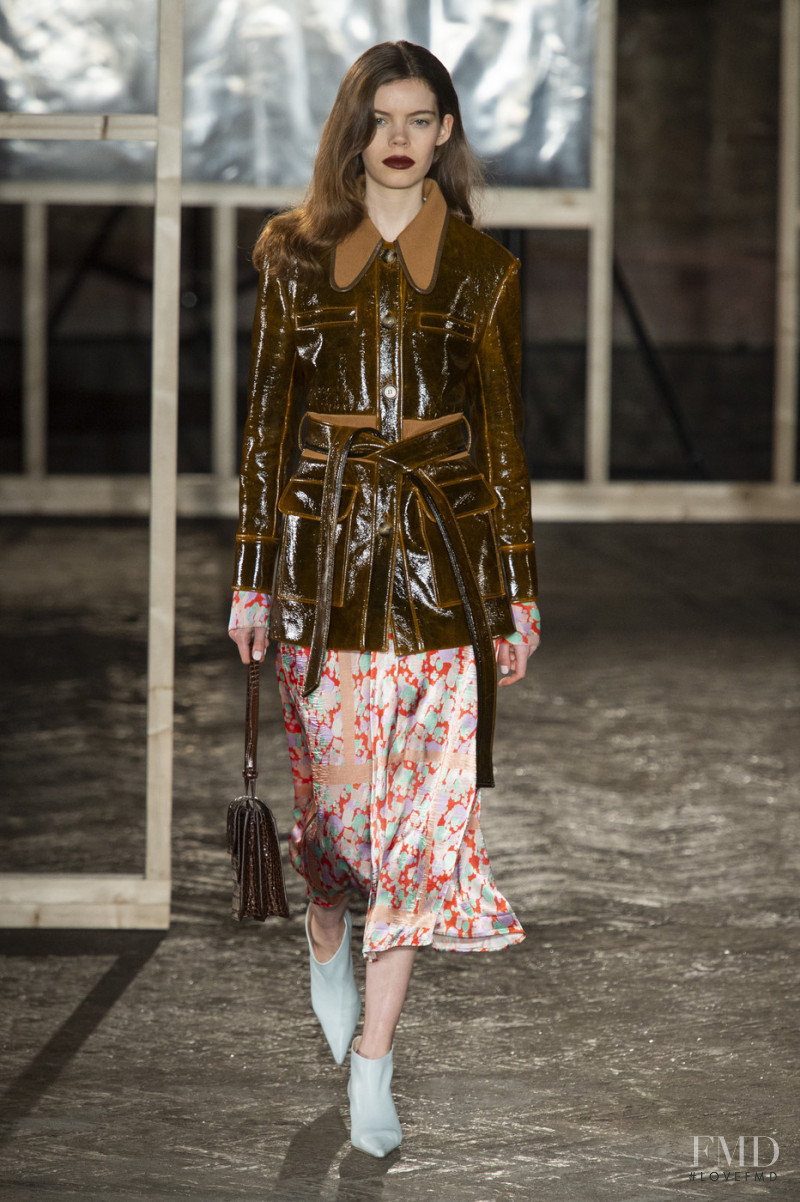Nina Gulien featured in  the Rejina Pyo fashion show for Autumn/Winter 2019
