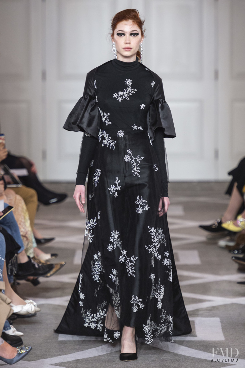 Huishan Zhang fashion show for Autumn/Winter 2019