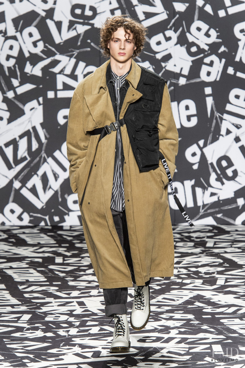 Izzue fashion show for Autumn/Winter 2019