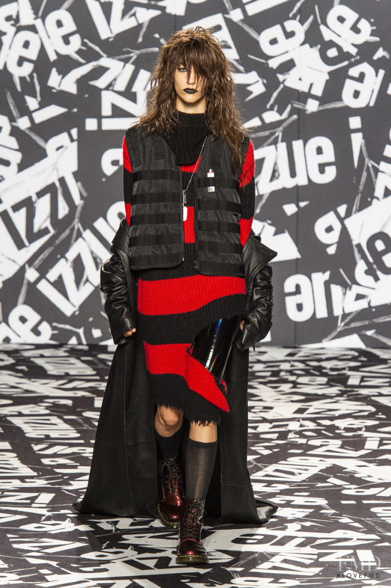 Izzue fashion show for Autumn/Winter 2019