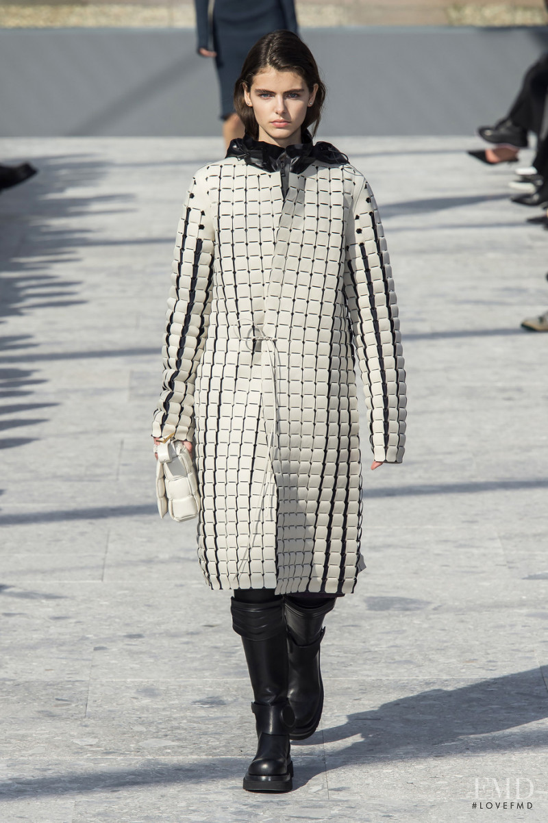 Maya Gunn featured in  the Bottega Veneta fashion show for Autumn/Winter 2019