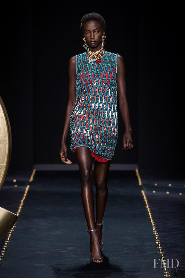 Anok Yai featured in  the Versace fashion show for Autumn/Winter 2019