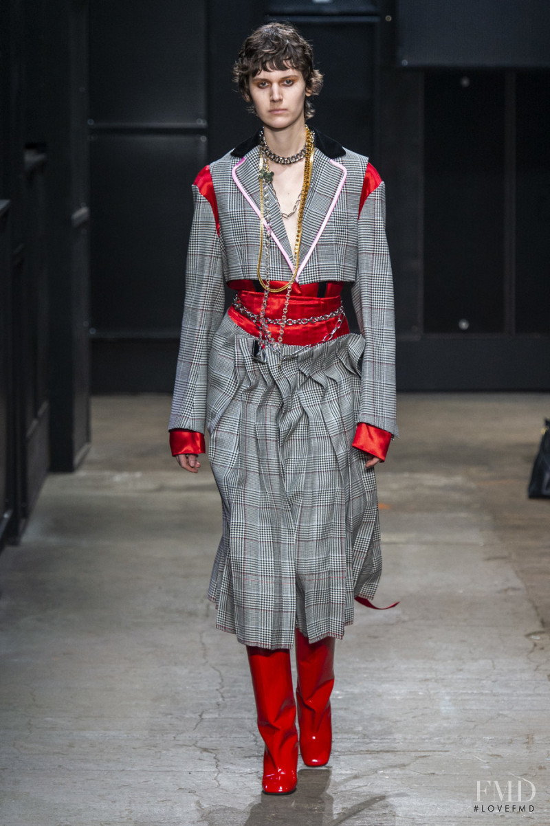 Jamily Meurer Wernke featured in  the Marni fashion show for Autumn/Winter 2019