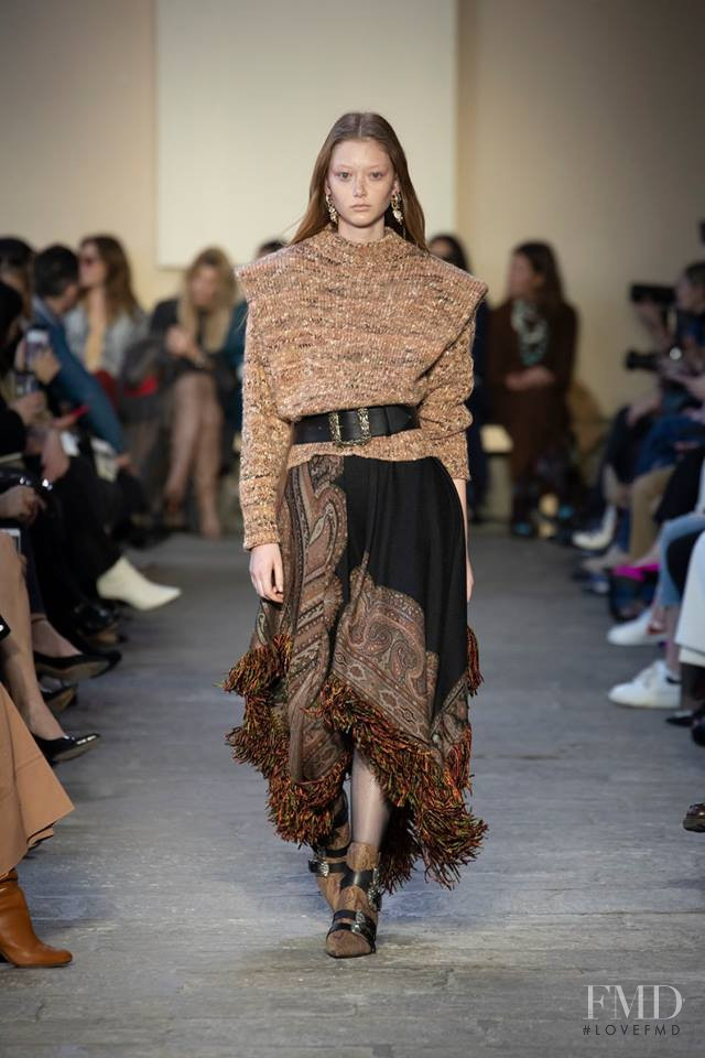 Sara Grace Wallerstedt featured in  the Etro fashion show for Autumn/Winter 2019