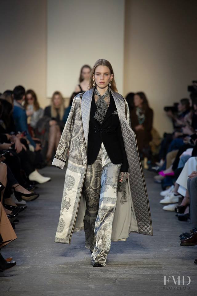 Rebecca Leigh Longendyke featured in  the Etro fashion show for Autumn/Winter 2019