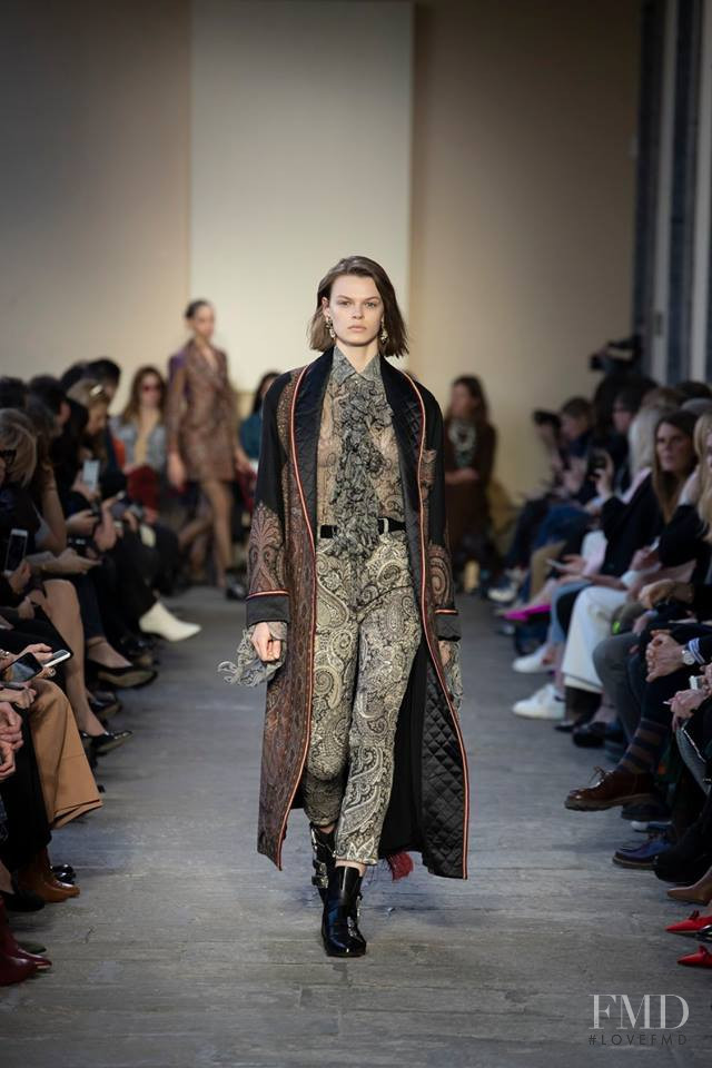 Cara Taylor featured in  the Etro fashion show for Autumn/Winter 2019