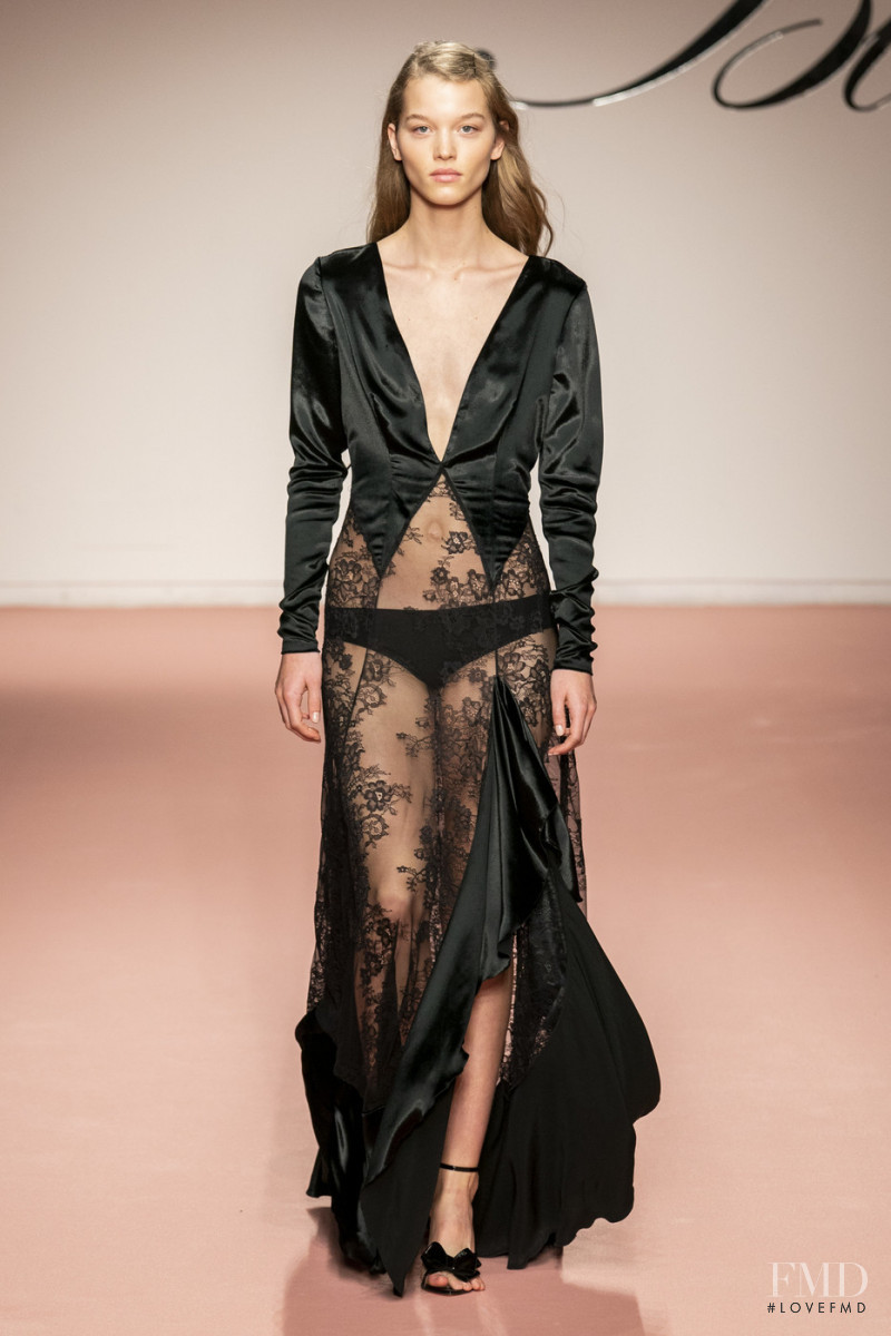 Laurijn Bijnen featured in  the Blumarine fashion show for Autumn/Winter 2019