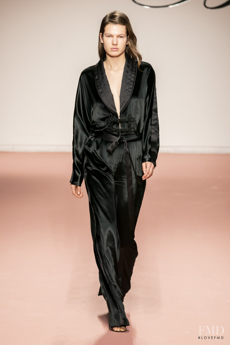 Roos Van Elk featured in  the Blumarine fashion show for Autumn/Winter 2019
