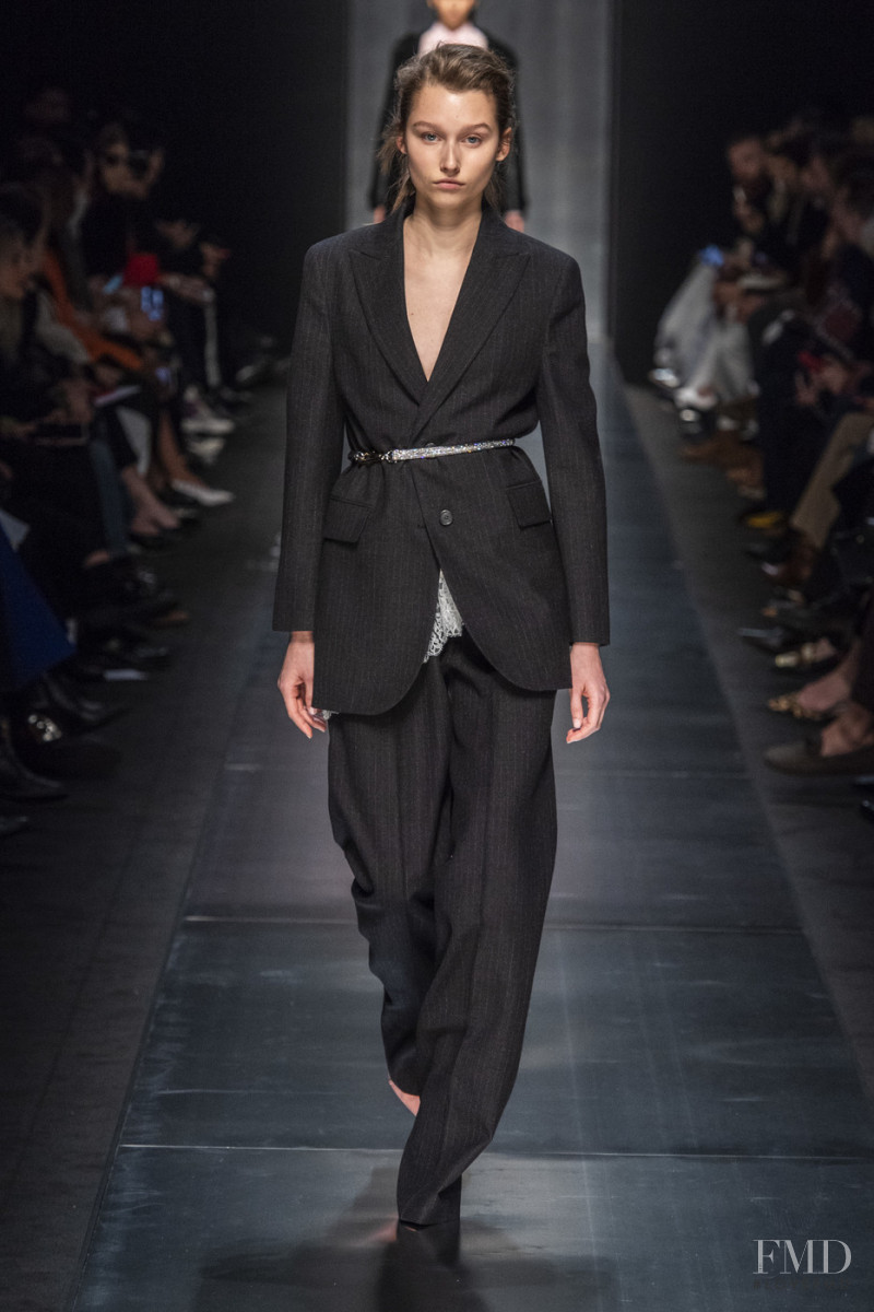 Elien Swalens featured in  the Ermanno Scervino fashion show for Autumn/Winter 2019