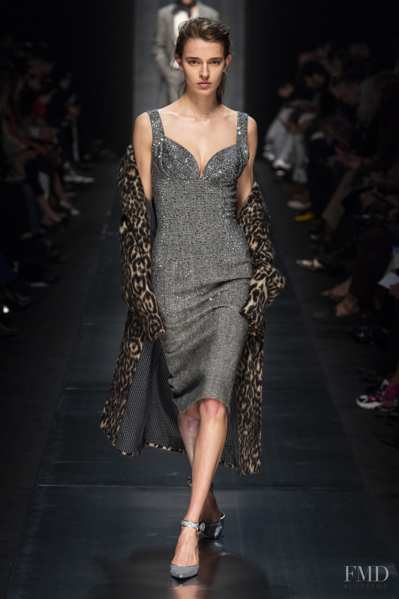 Merel Zoet featured in  the Ermanno Scervino fashion show for Autumn/Winter 2019