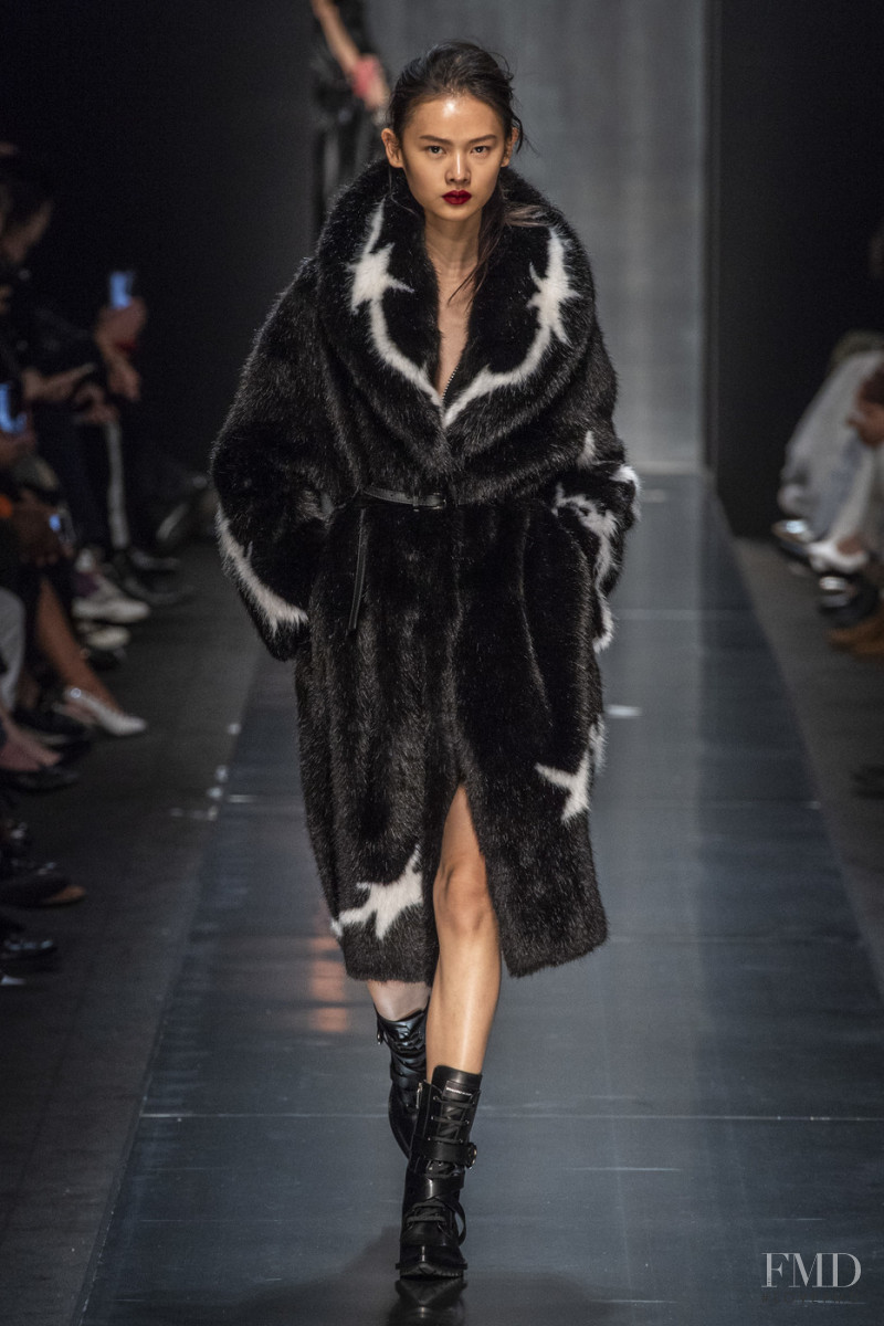 Shu Ping Li featured in  the Ermanno Scervino fashion show for Autumn/Winter 2019