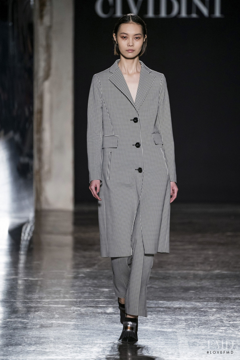 Maggie Cheng featured in  the Cividini fashion show for Autumn/Winter 2019