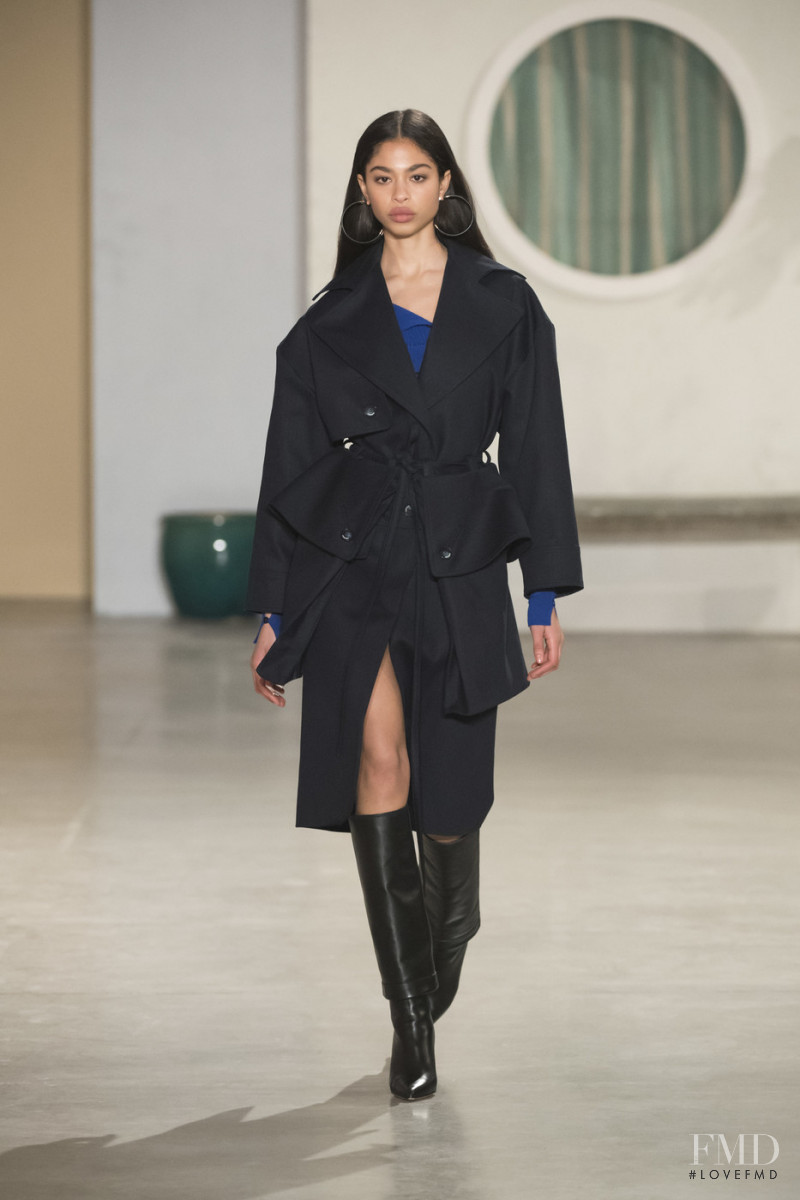 Zoe Thaets featured in  the Jacquemus fashion show for Autumn/Winter 2019