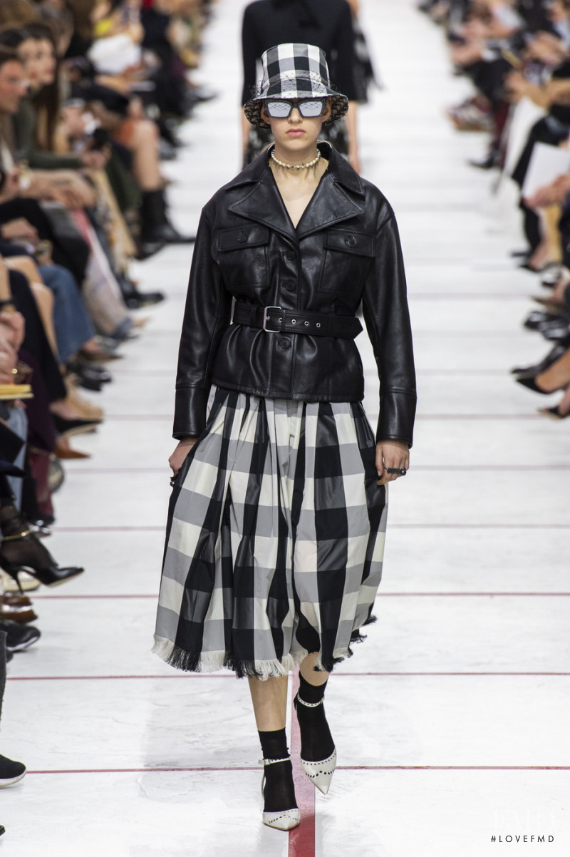 Sara Kemper featured in  the Christian Dior fashion show for Autumn/Winter 2019