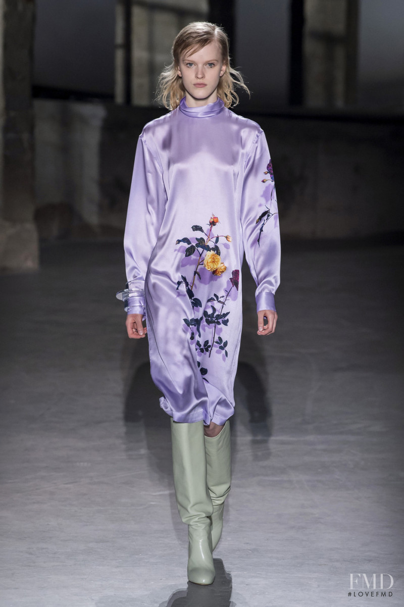 Hannah Motler featured in  the Dries van Noten fashion show for Autumn/Winter 2019