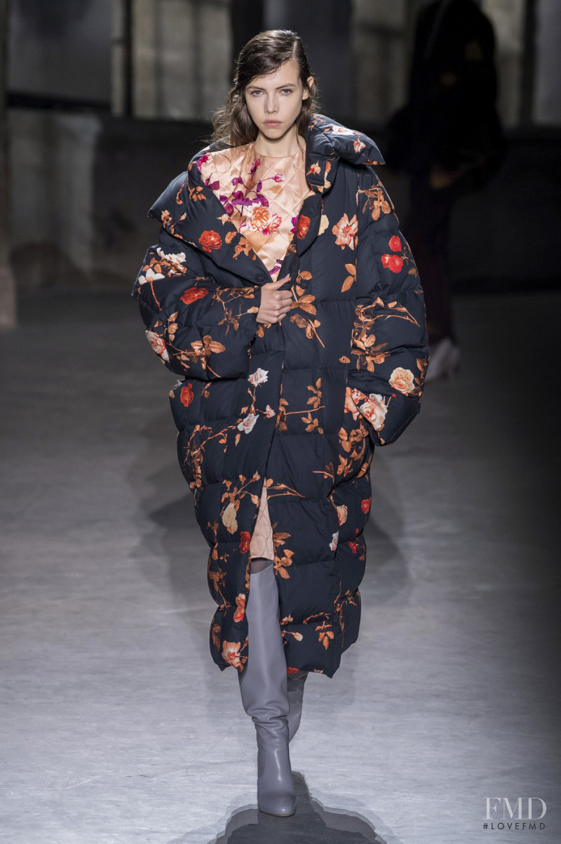 Lea Julian featured in  the Dries van Noten fashion show for Autumn/Winter 2019