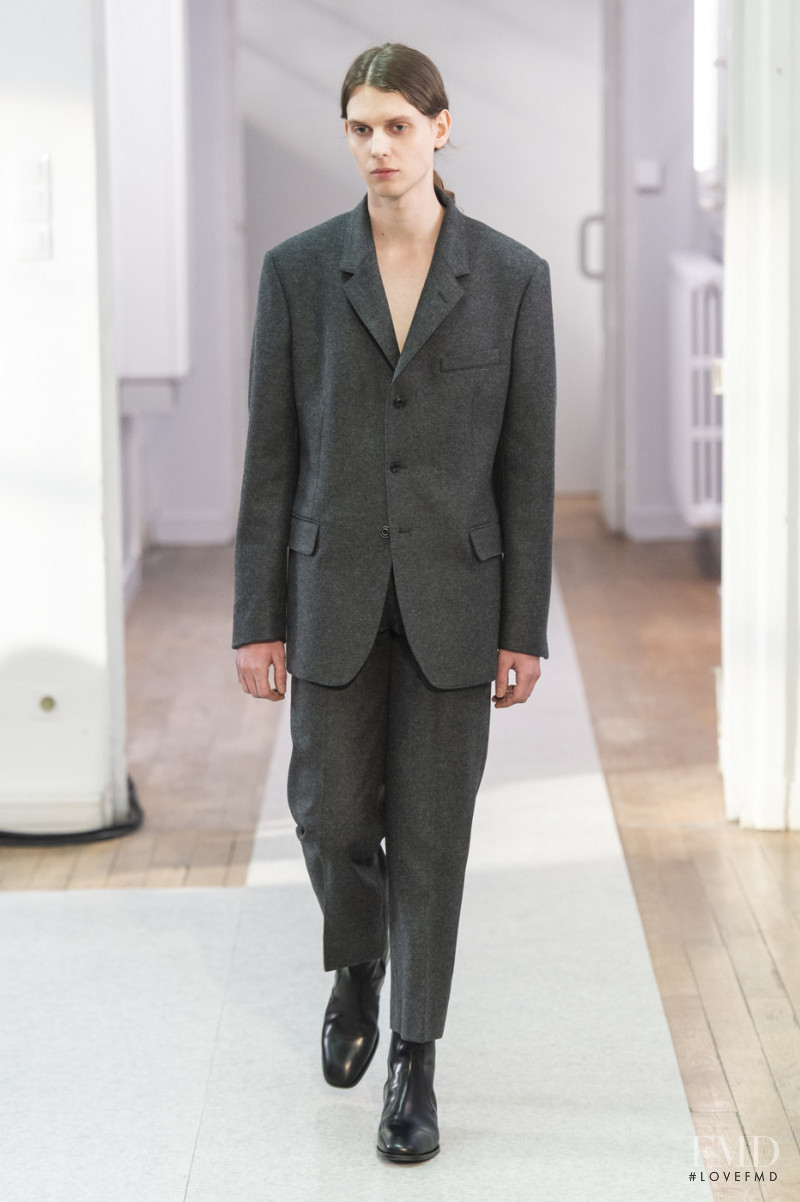 Christophe Lemaire fashion show for Autumn/Winter 2019
